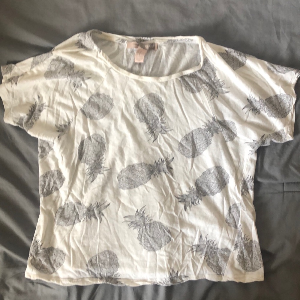 Pineapple print crop top